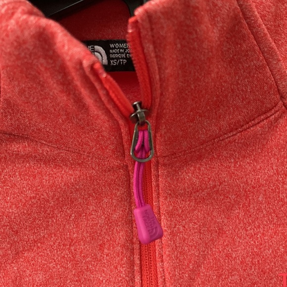 The North Face Fleece Pullover - Picture 4 of 6